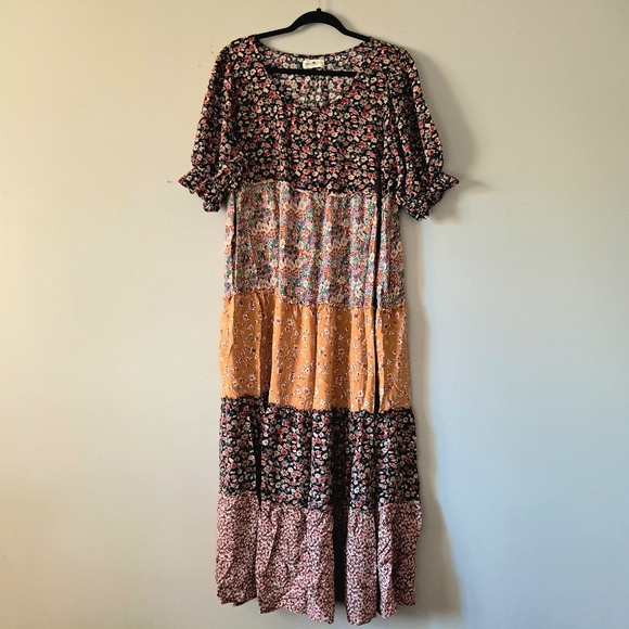 NATURAL LIFE Dresses & Skirts - Natural Life Floral Tiered Dress